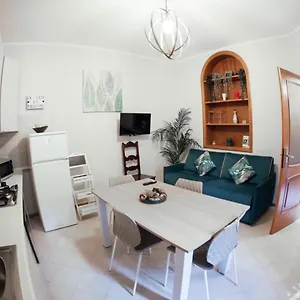 Apartment La Casa Di Madeleine, Mailand
