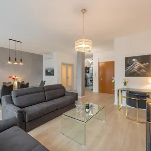Apartment Bnbutler - Via Foppa 7 - 130 Mq In Posizione Strategica, Milan