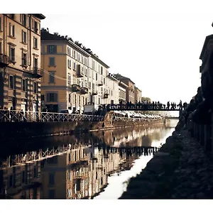 Apartment Taking A Walk In The Beating Heart Of Navigli, Milan