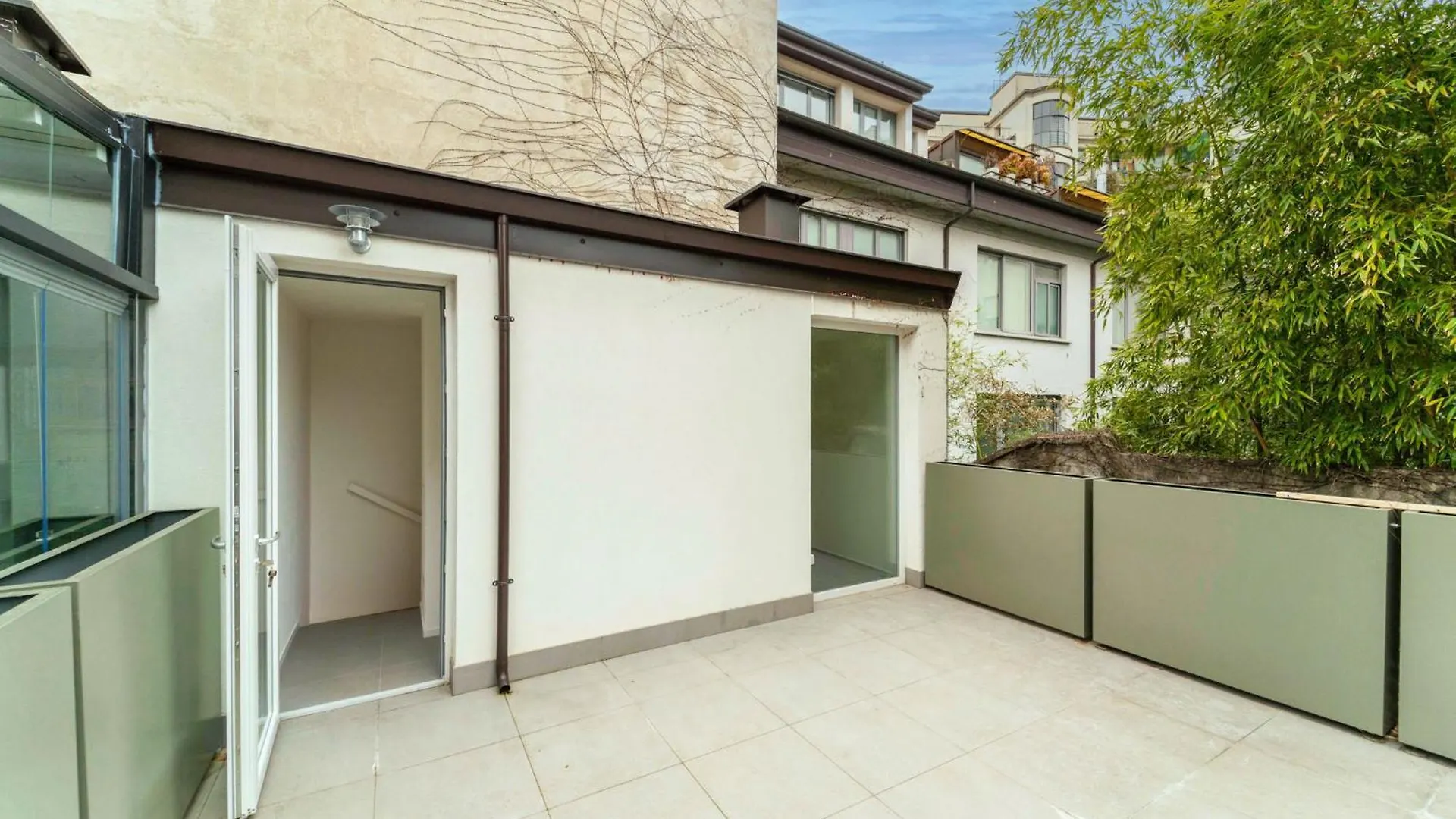 Nivola House, Bilocale Su Tre Livelli E Terrazzo Apartment Milan 0*,