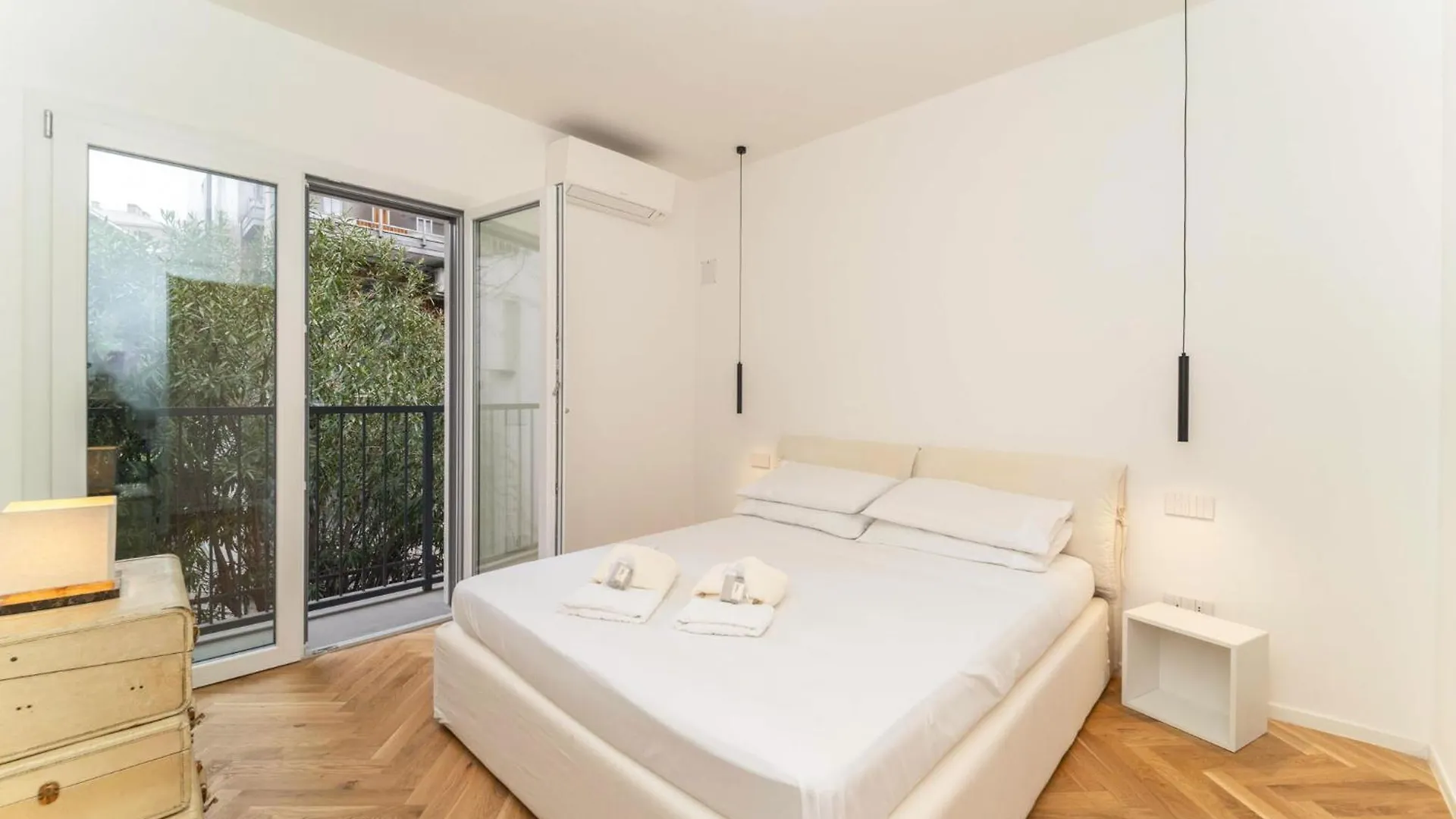 Nivola House, Bilocale Su Tre Livelli E Terrazzo Apartment Milan
